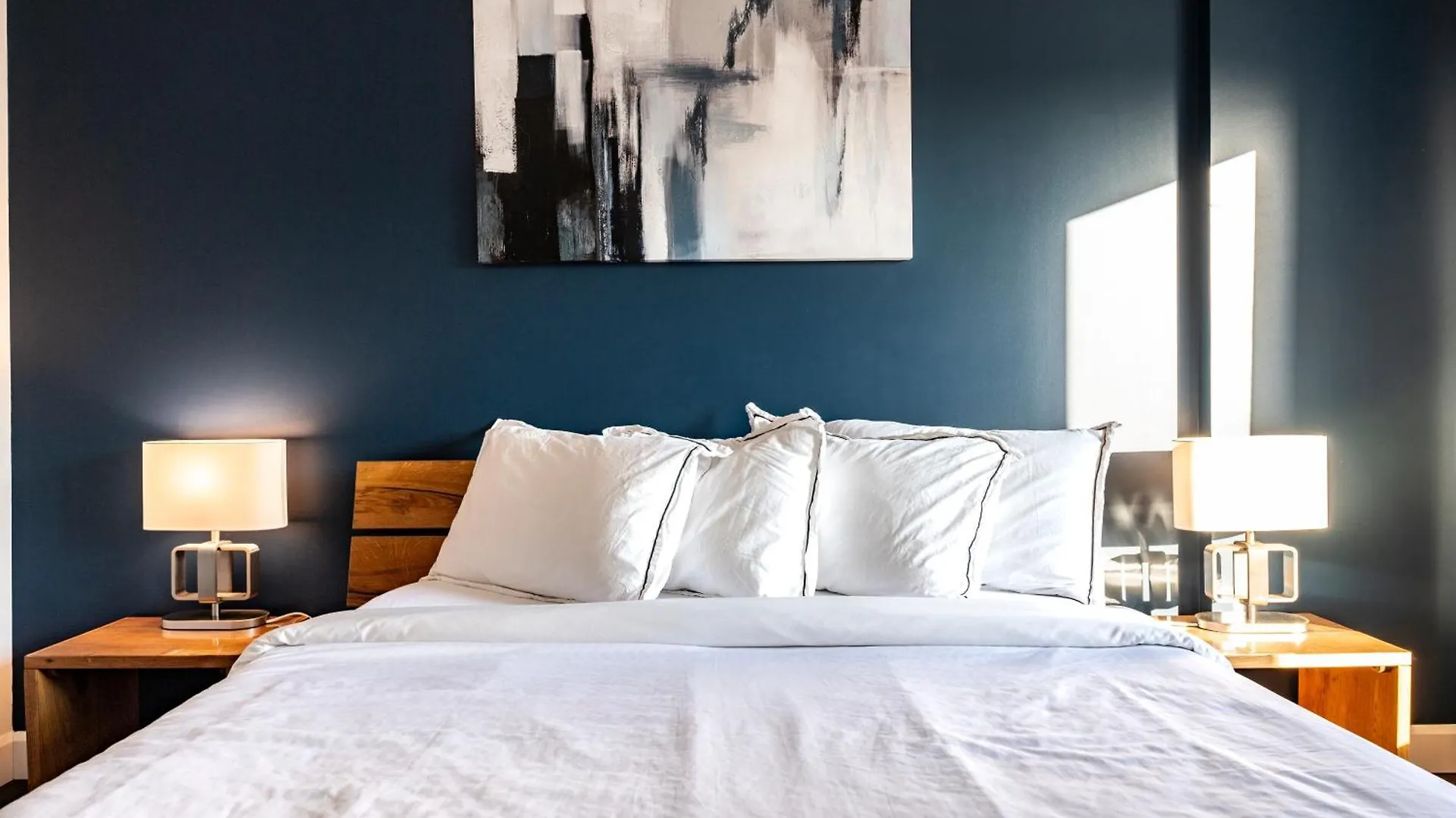 Saphir, Spacious 2-Bedroom Apartment, City Center, Free Parking Québec Kanada