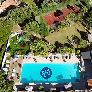 https://le-domaine-de-la-sourco-trans-en-provence.fr-provencehotel.com